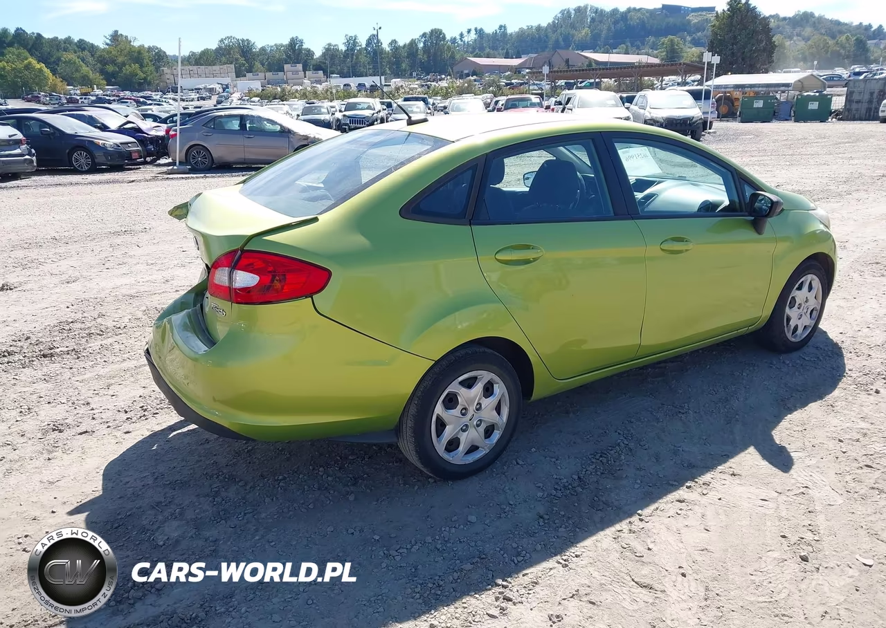 2013 Ford Fiesta Se VIN:3FADP4BJ8DM218108 - 4