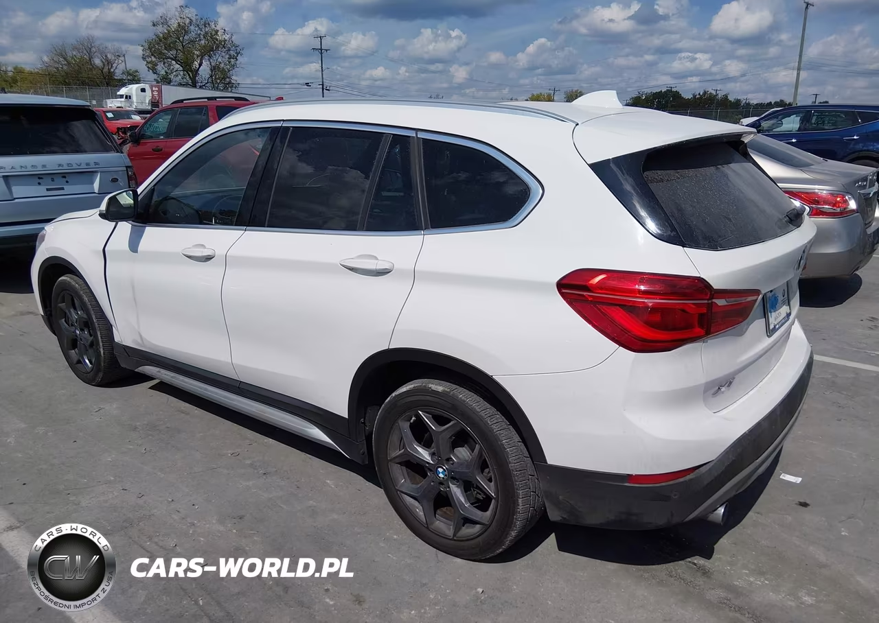 2018 BMW X1 xDrive28I VIN:WBXHT3C34J5L27087 - 3