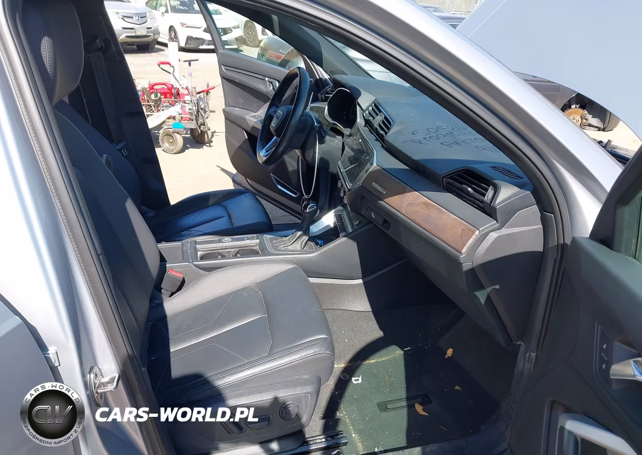 2020 Audi Q3 Premium Plus 45 Tfsi Quattro Tiptronic VIN:WA1BECF34L1068873 - 5