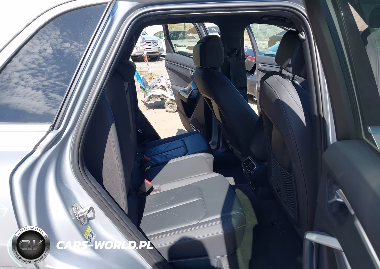 2020 Audi Q3 Premium Plus 45 Tfsi Quattro Tiptronic VIN:WA1BECF34L1068873 - 8