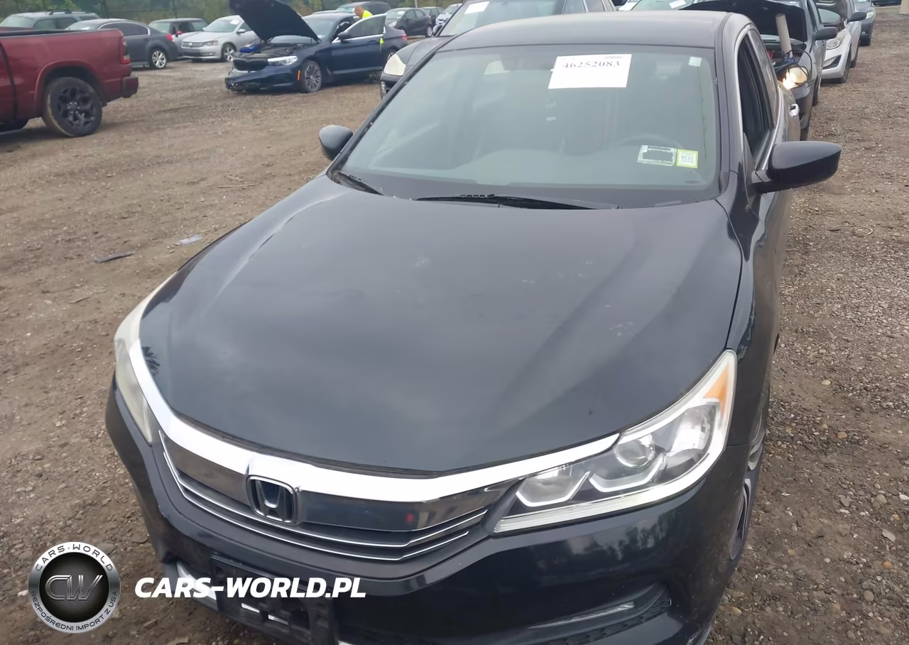 2017 Honda Accord Sport VIN:1HGCR2F55HA058601 - 12