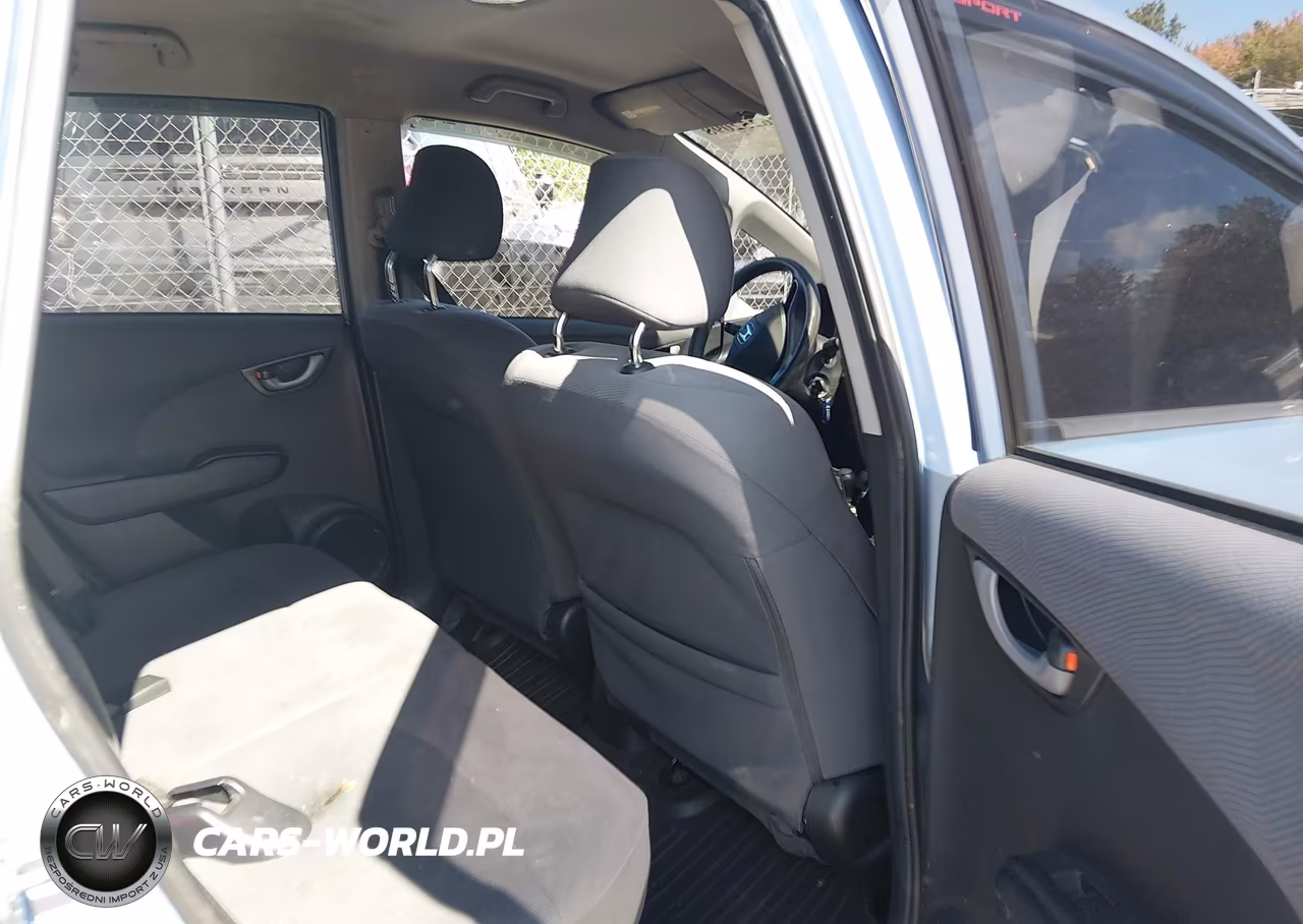 2009 Honda Fit VIN:JHMGE87279S039948 - 8