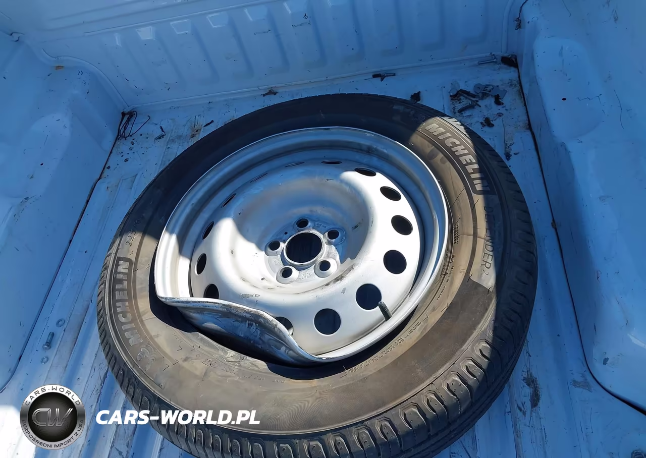 2024 Ford Maverick Xl VIN:3FTTW8A31RRB49646 - 12