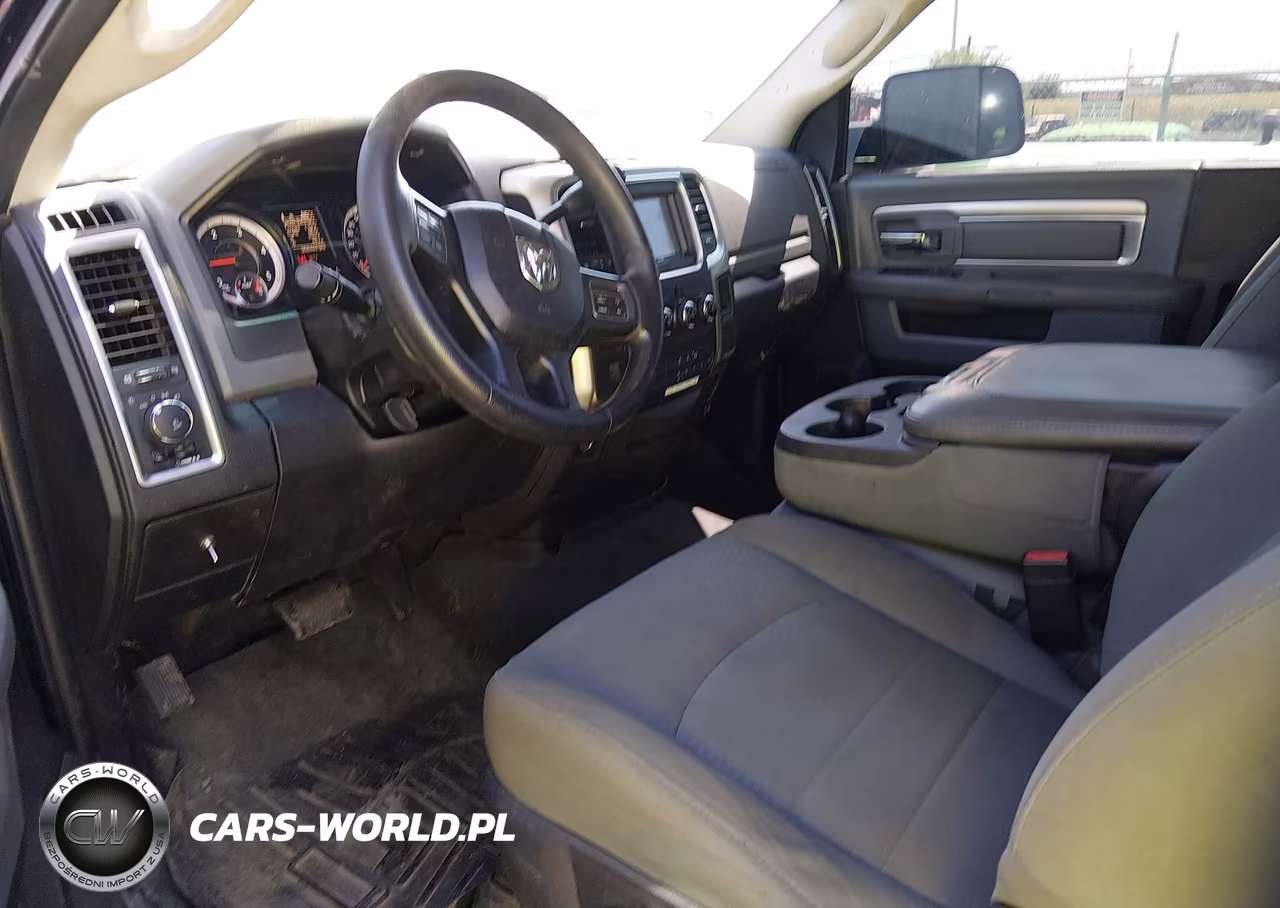2017 Ram 5500 Chassis Tradesman-Slt VIN:3C7WRMDL0HG547999 - 6