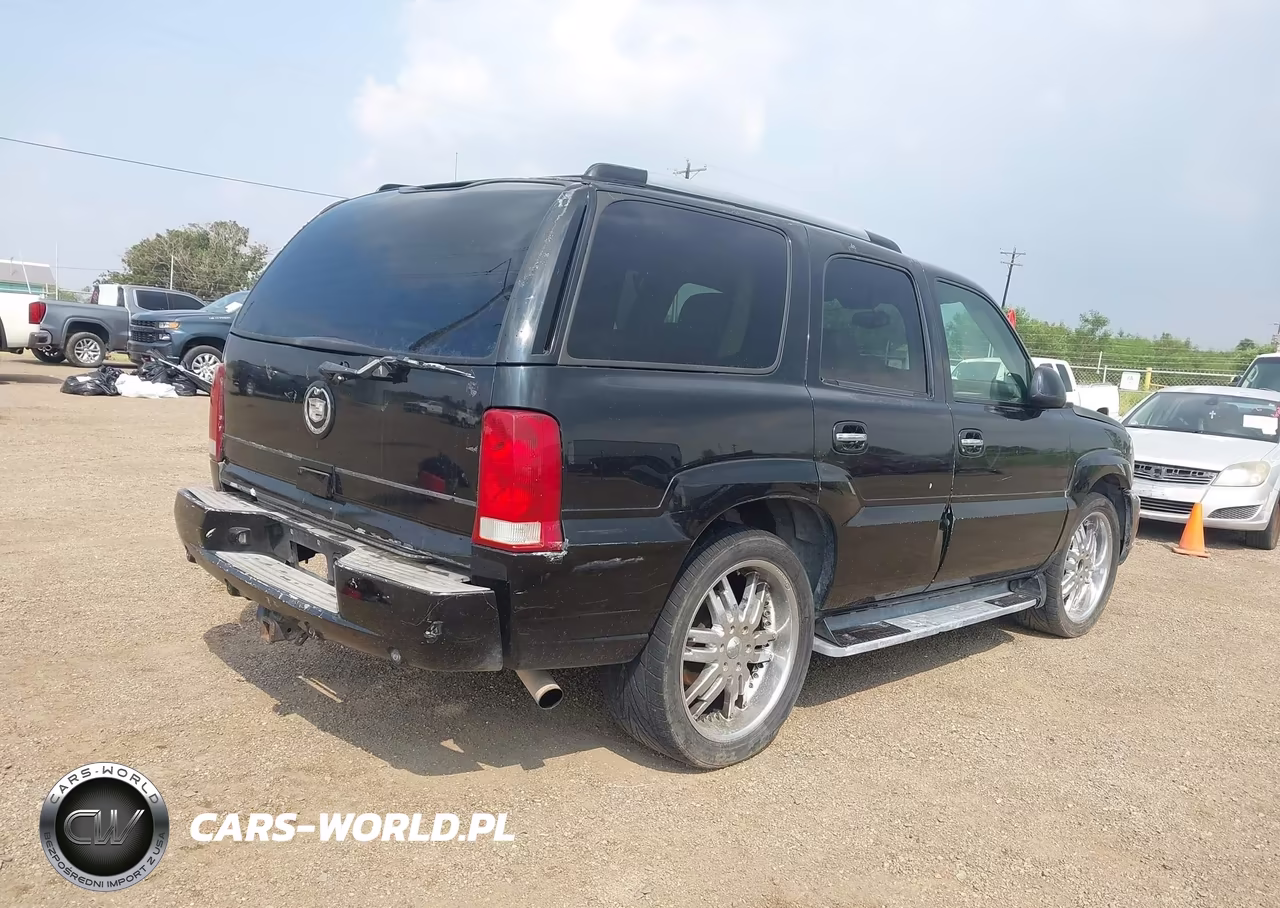 2003 Cadillac Escalade Standard VIN:1GYEC63T03R165448 - 4