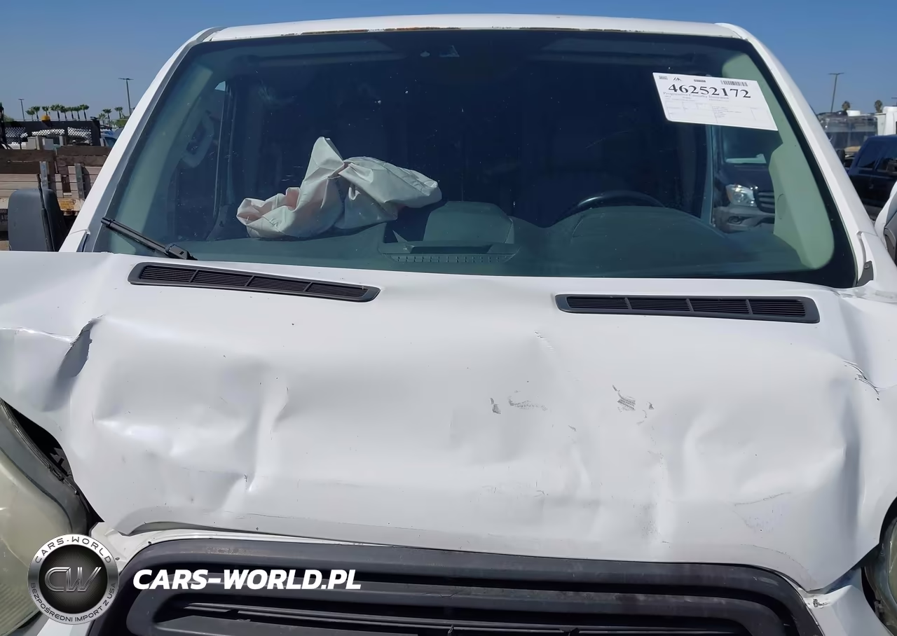 2015 Ford Transit-250 VIN:1FTNR1YM5FKA10917 - 10