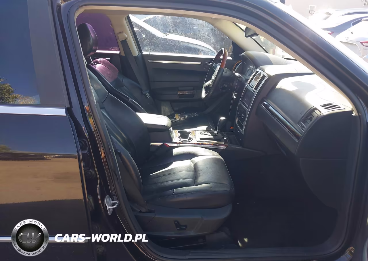 2010 Chrysler 300C VIN:2C3CA6CT6AH153938 - 5