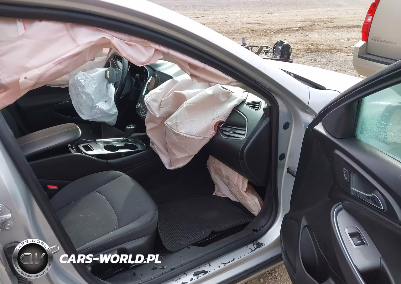 2018 Chevrolet Malibu Lt VIN:1G1ZD5ST2JF124763 - 5