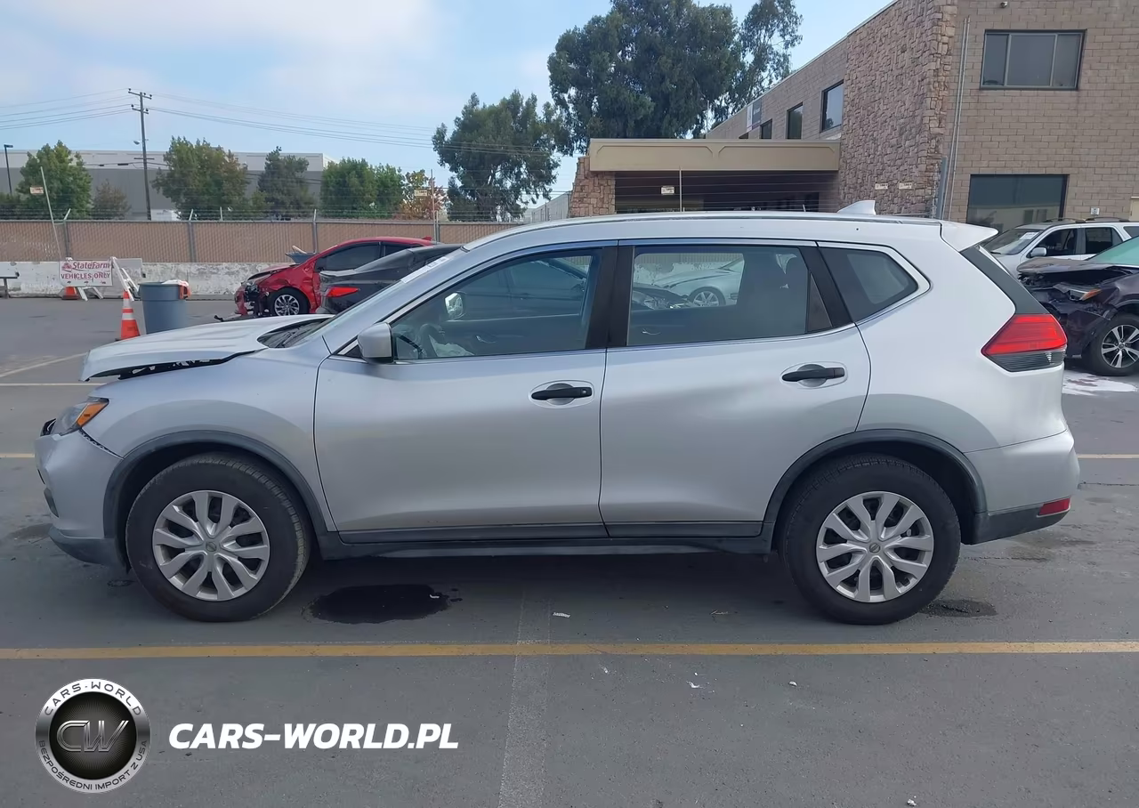 2017 Nissan Rogue S VIN:KNMAT2MV4HP555565 - 14