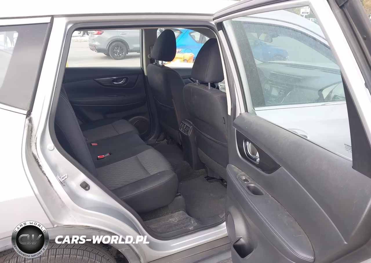 2017 Nissan Rogue S VIN:KNMAT2MV4HP555565 - 8