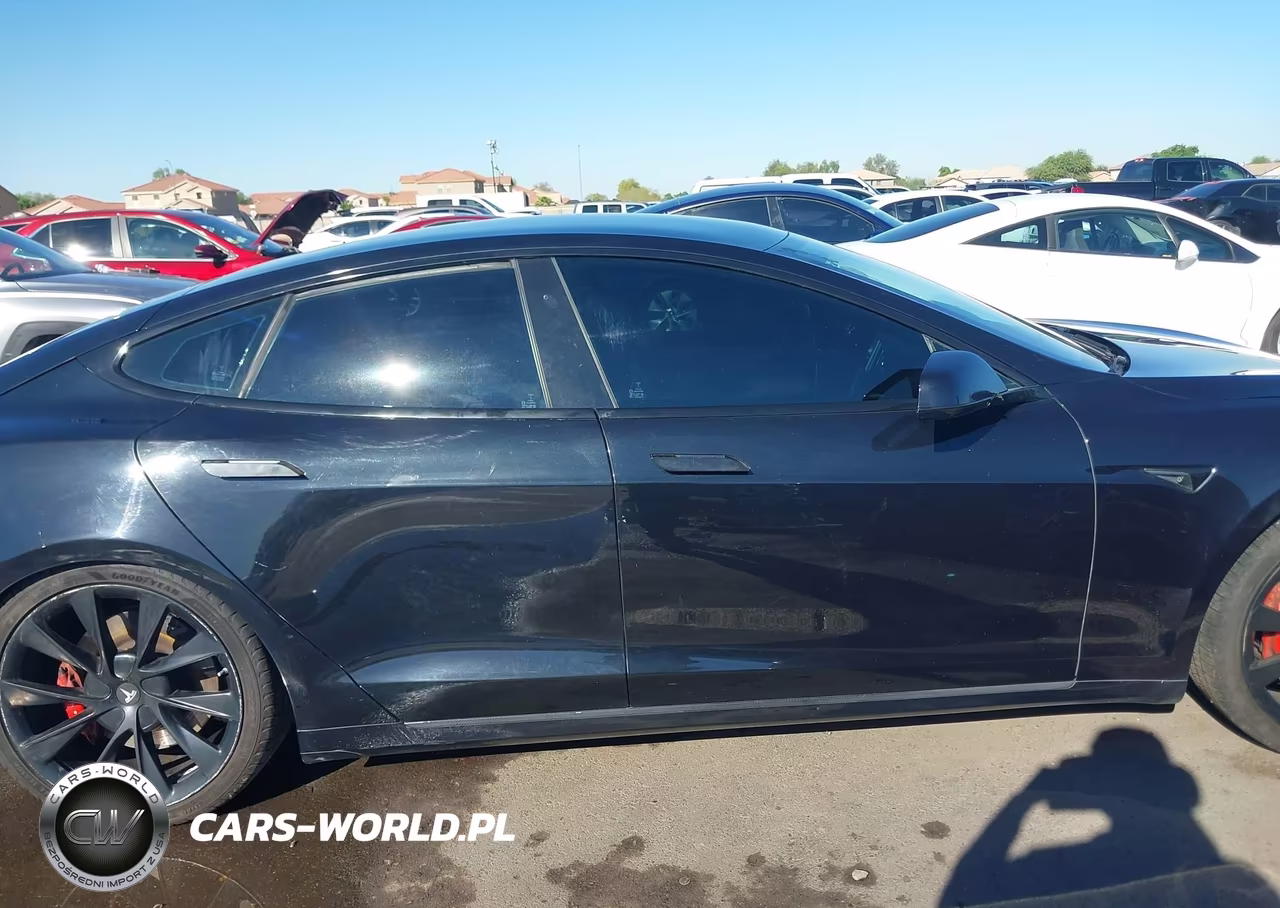 2018 Tesla Model S VIN:5YJSA1E4XJF241462 - 14