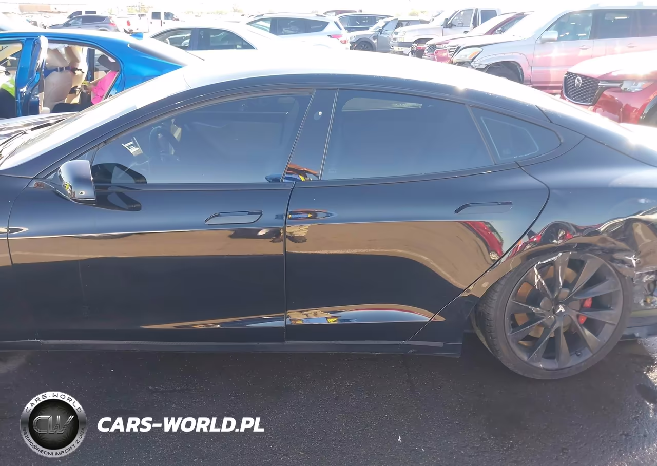 2018 Tesla Model S VIN:5YJSA1E4XJF241462 - 15