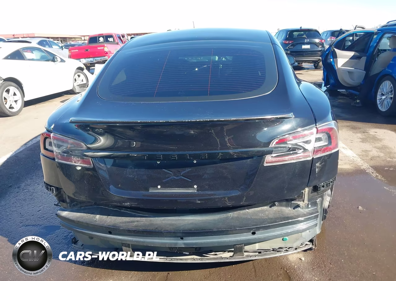 2018 Tesla Model S VIN:5YJSA1E4XJF241462 - 17