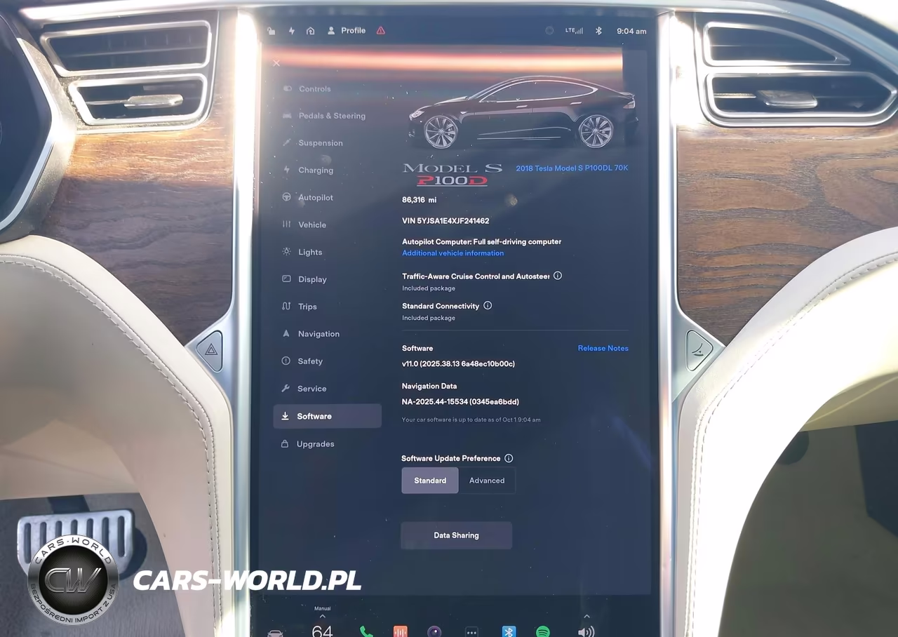 2018 Tesla Model S VIN:5YJSA1E4XJF241462 - 19