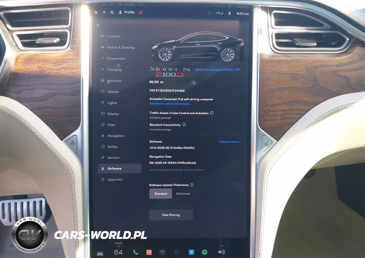 2018 Tesla Model S VIN:5YJSA1E4XJF241462 - 7