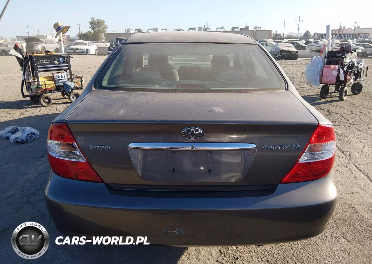 2004 Toyota Camry Le VIN:4T1BE32K84U863052 - 16