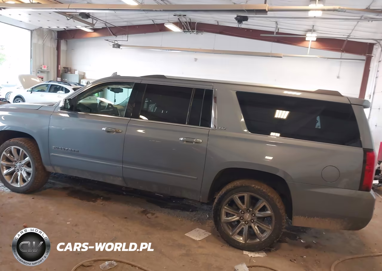 2015 Chevrolet Suburban 1500 Ltz VIN:1GNSKKKC6FR743926 - 3