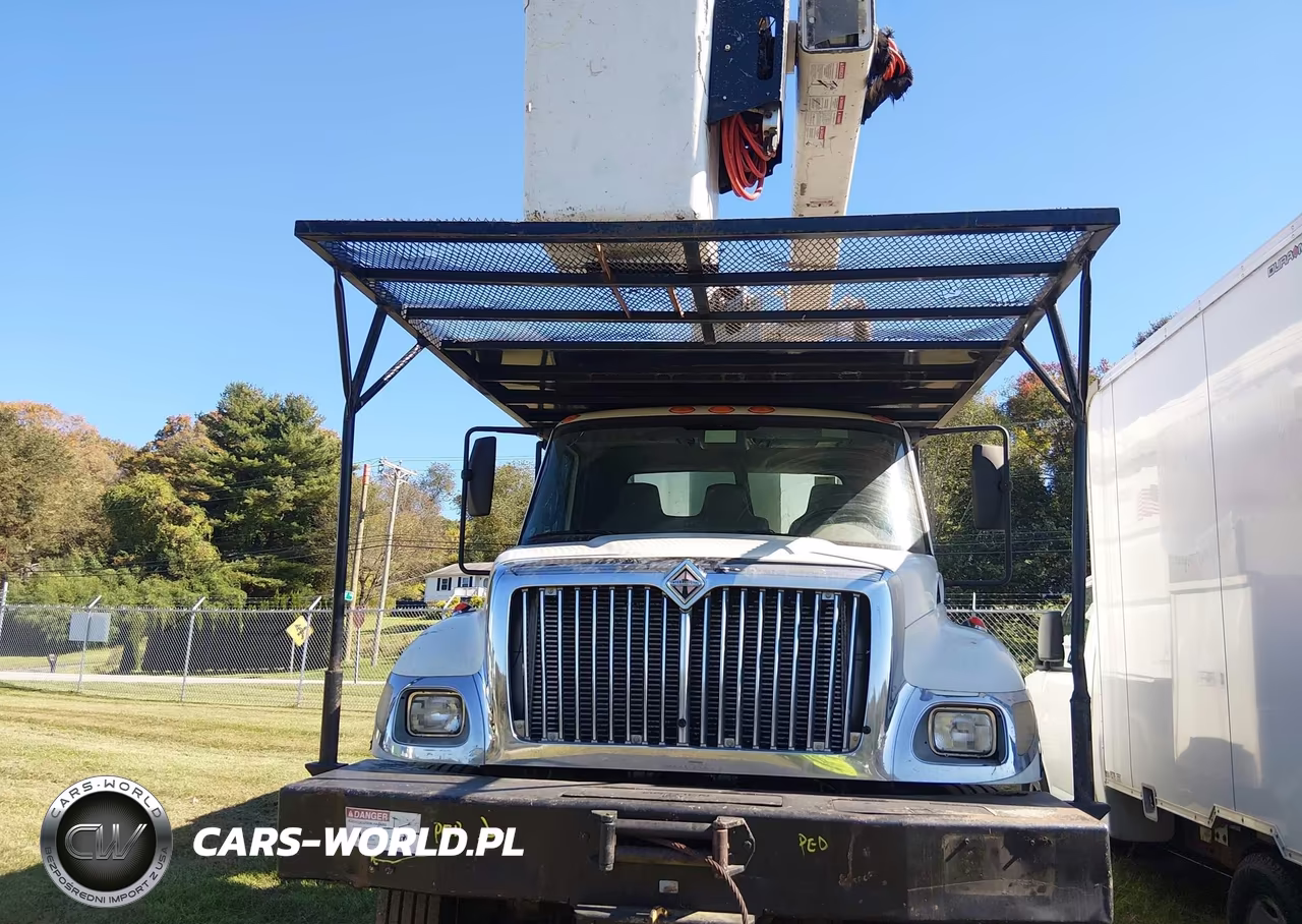 2004 International 7000 7300 VIN:1HTWBAAN64J024598 - 12