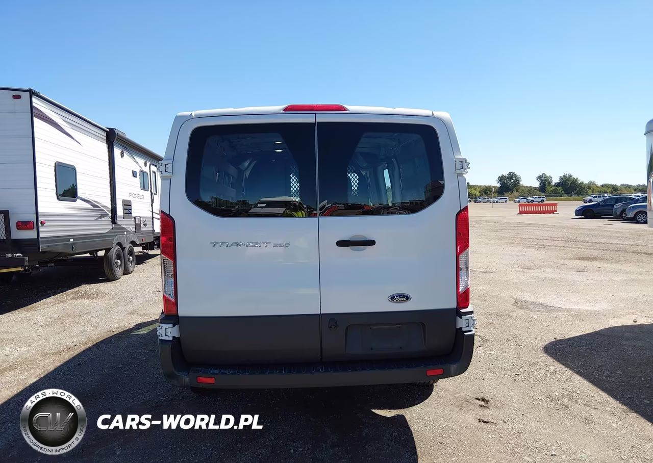 2017 Ford Transit-250 VIN:1FTYR1ZM2HKB39633 - 15