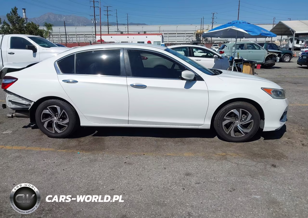 2017 Honda Accord Lx VIN:1HGCR2F31HA181133 - 14