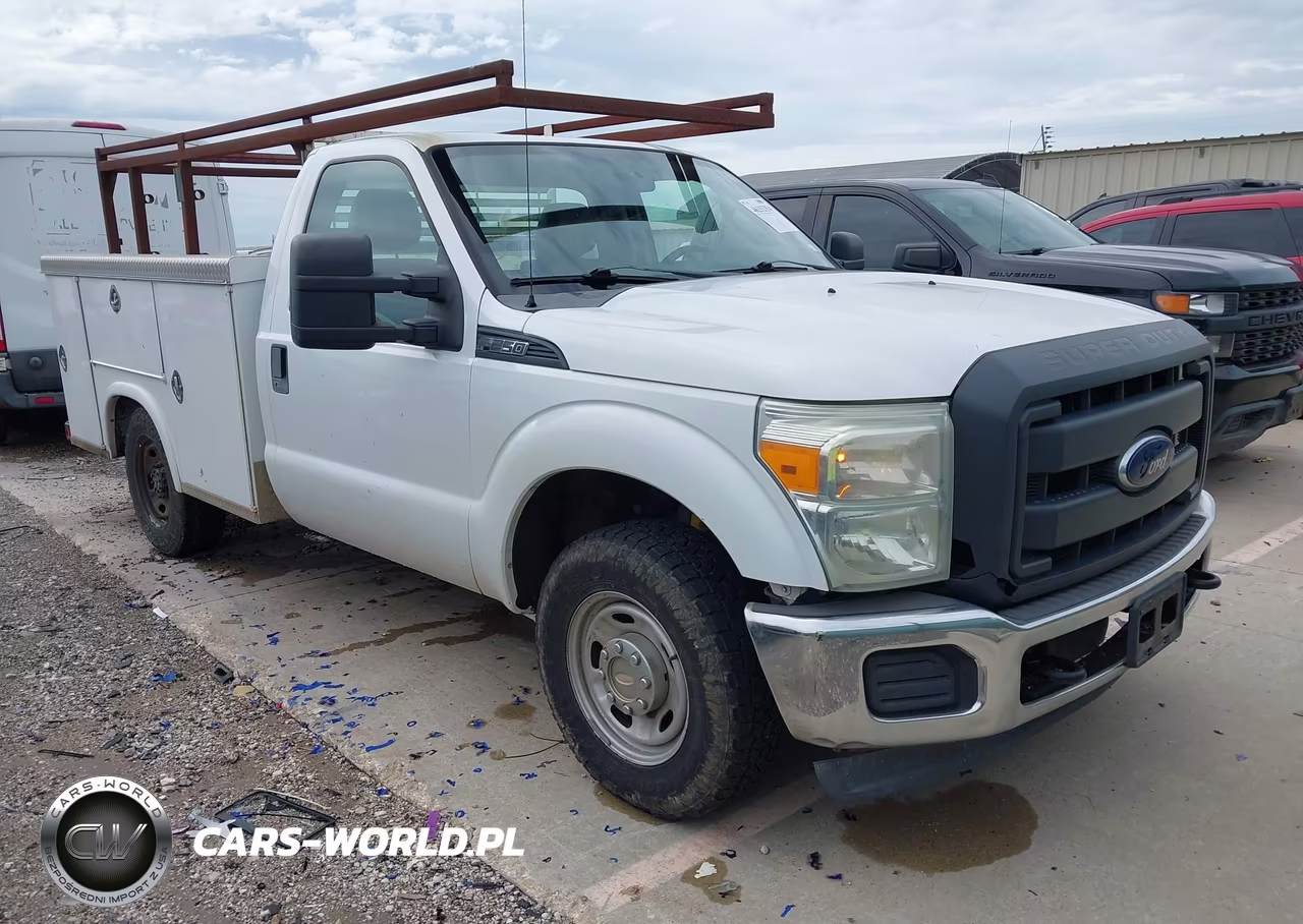 2013 Ford F-250 Xl