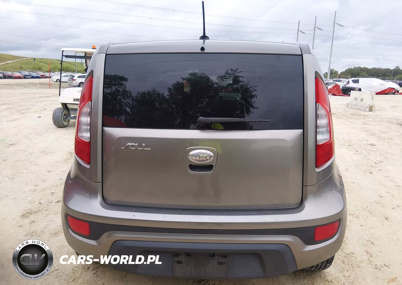 2013 Kia Soul VIN:KNDJT2A50D7613511 - 16