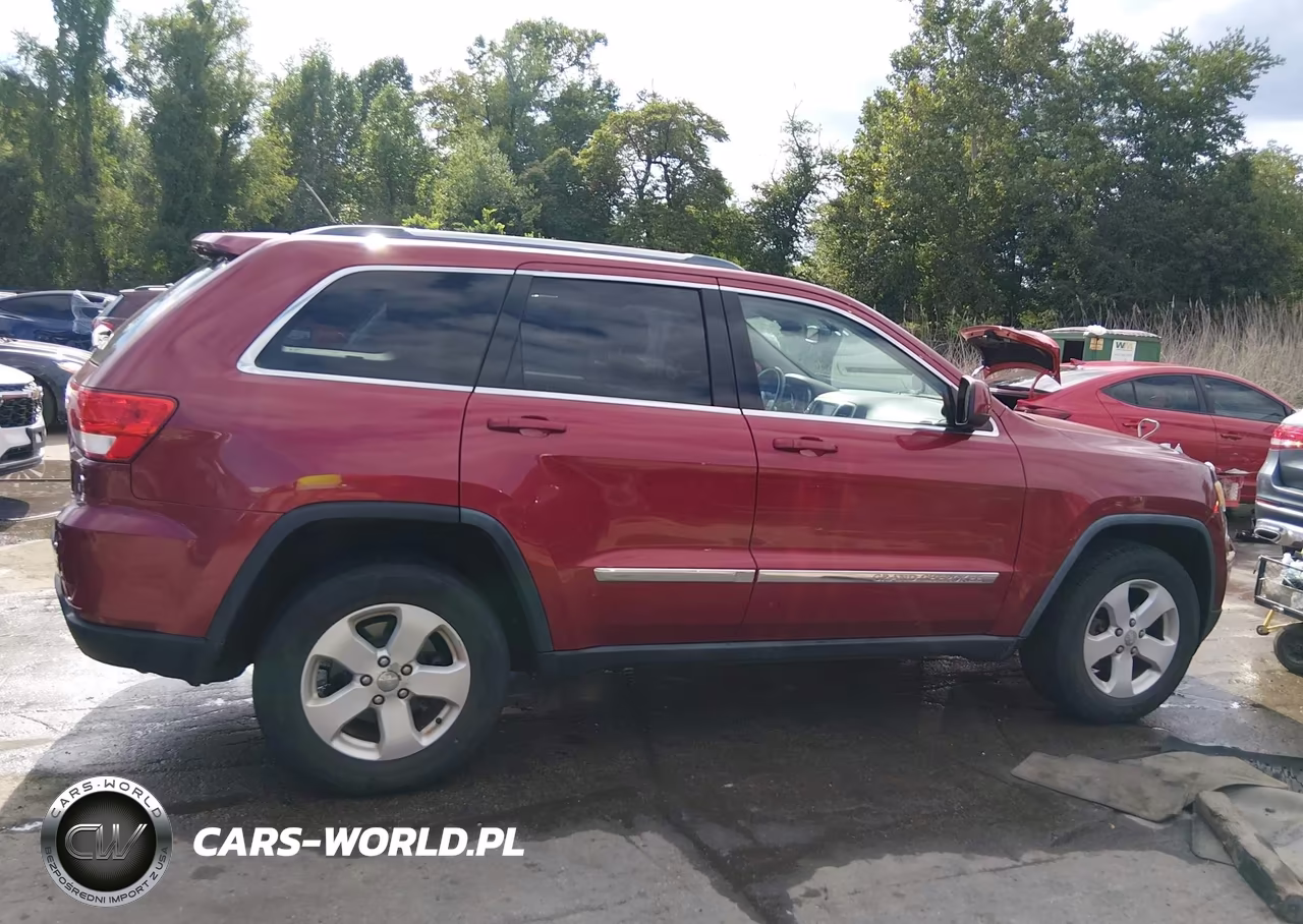 2012 Jeep Grand Cherokee Laredo VIN:1C4RJFAG2CC284575 - 13