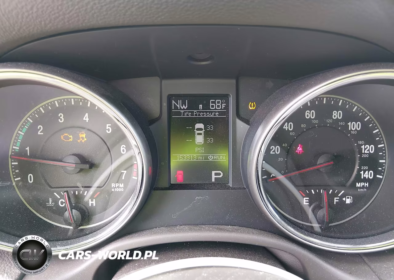 2012 Jeep Grand Cherokee Laredo VIN:1C4RJFAG2CC284575 - 7