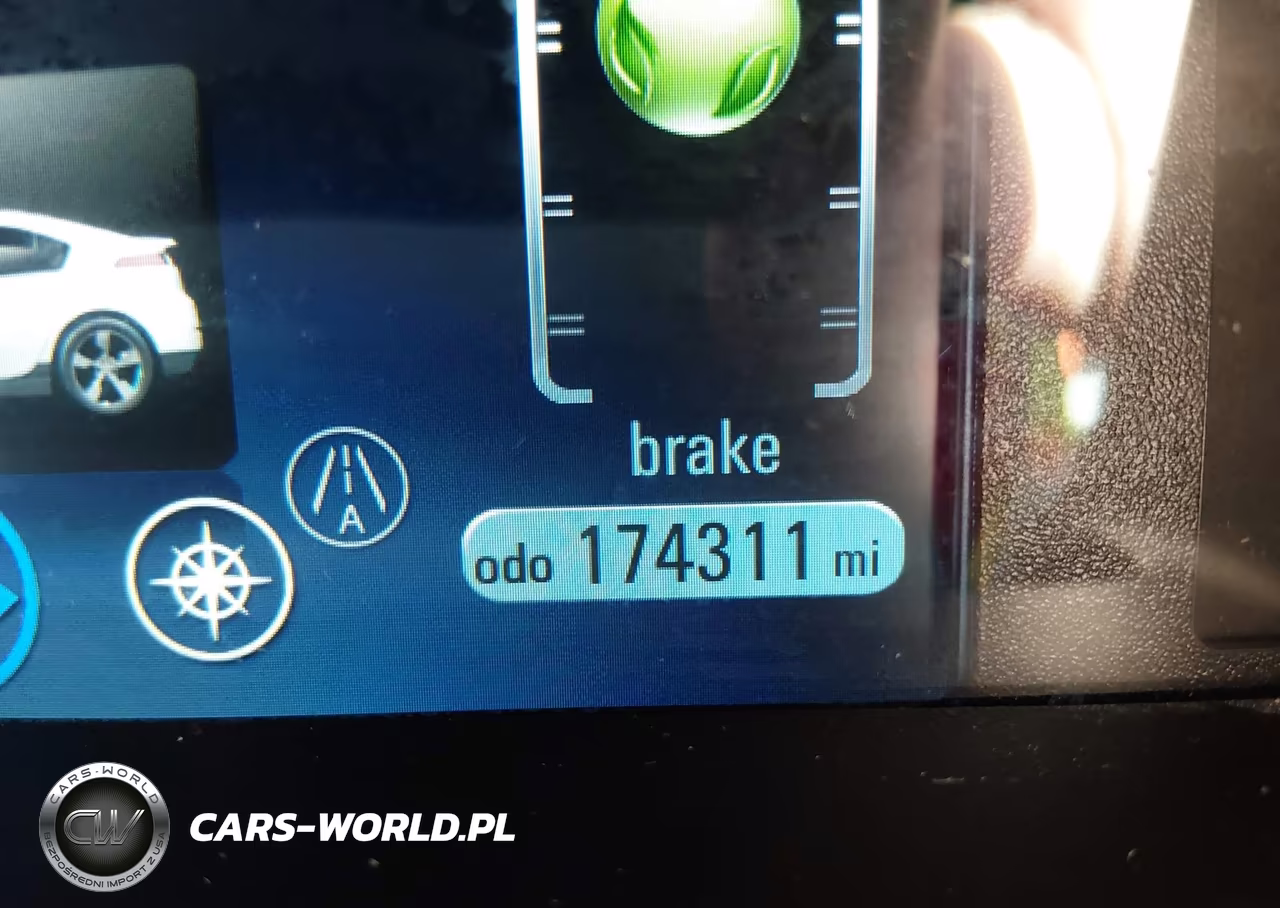 2014 Chevrolet Volt VIN:1G1RE6E44EU157627 - 12