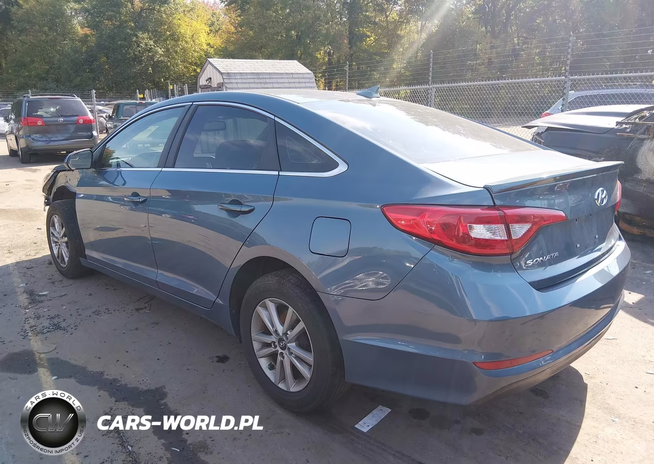 2015 Hyundai Sonata Se VIN:5NPE24AF0FH160983 - 3