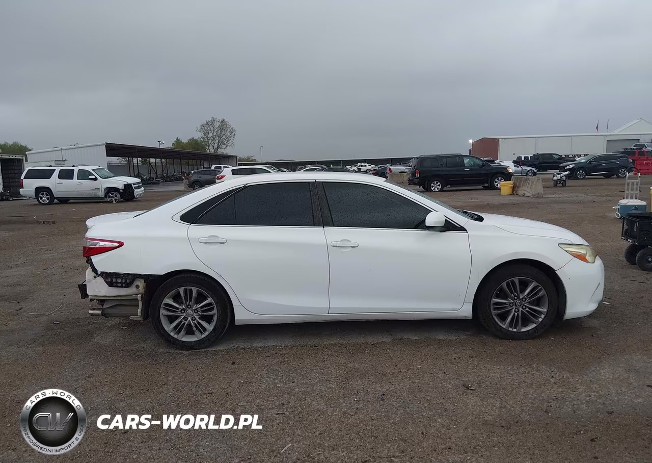 2017 Toyota Camry Se VIN:4T1BF1FK2HU323410 - 14