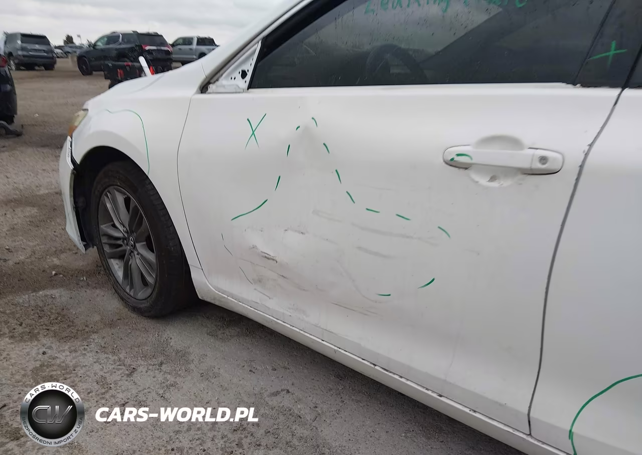 2017 Toyota Camry Se VIN:4T1BF1FK2HU323410 - 21