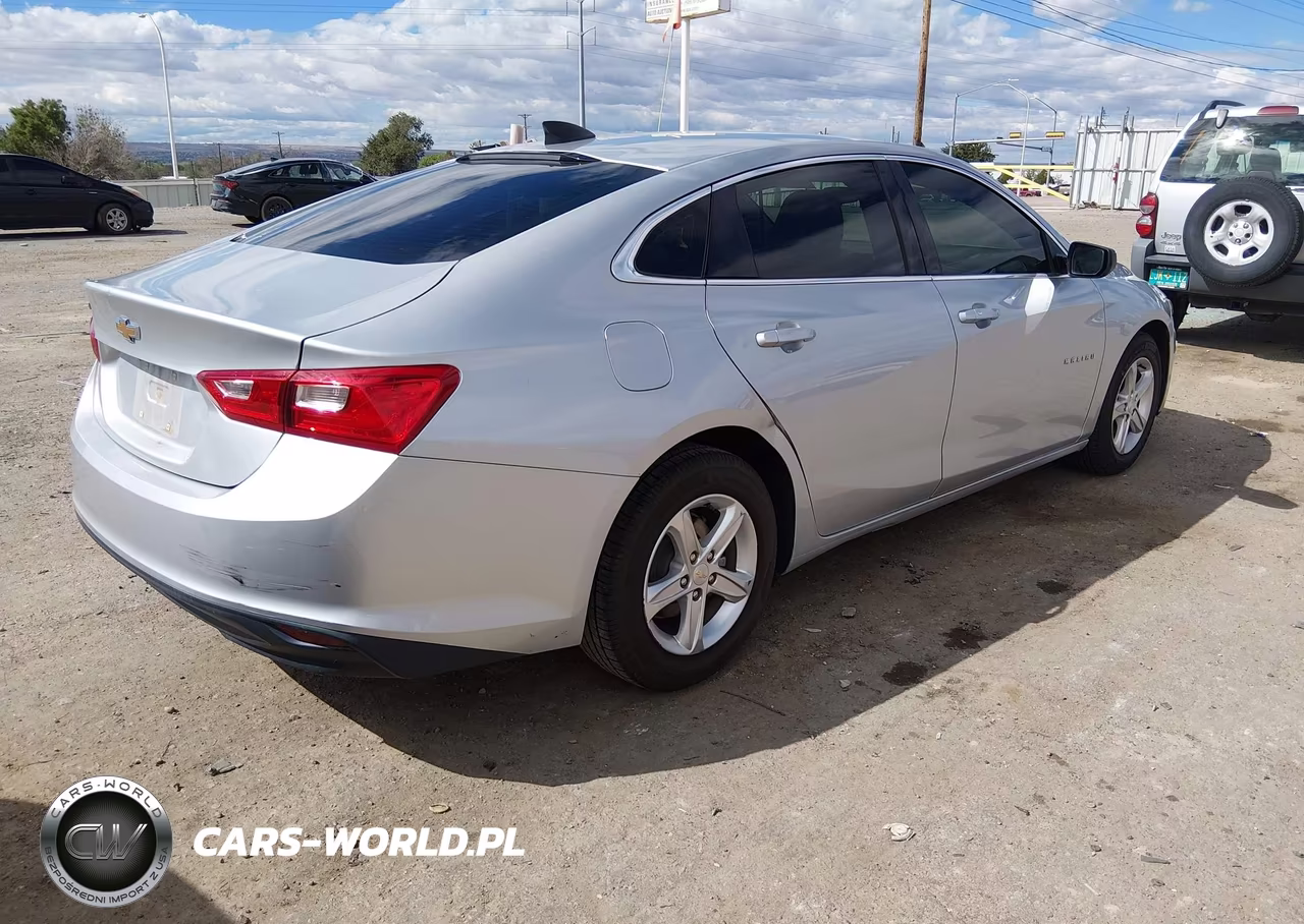 2021 Chevrolet Malibu Fwd Ls VIN:1G1ZB5ST2MF033857 - 4