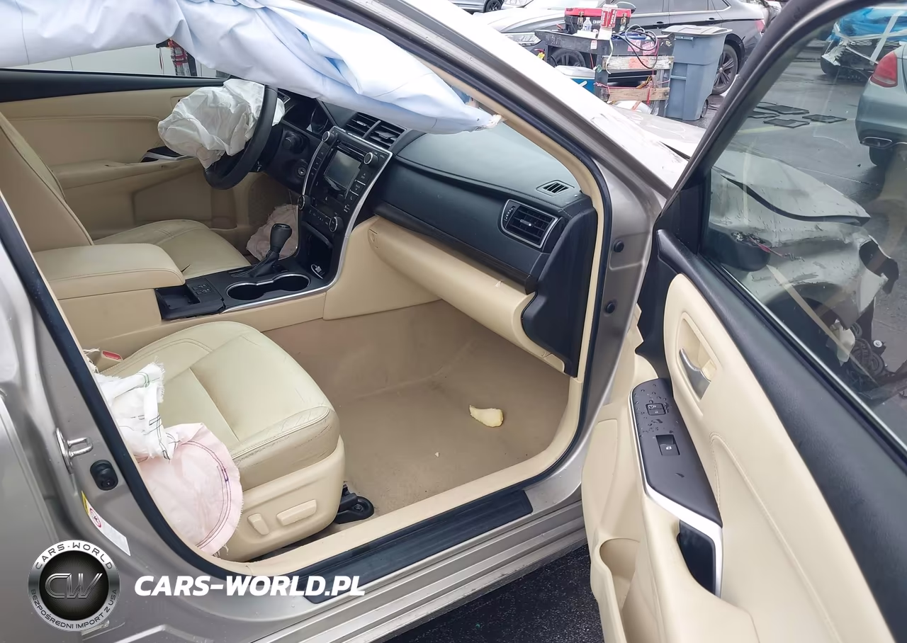 2015 Toyota Camry Xle VIN:4T4BF1FK9FR486302 - 5