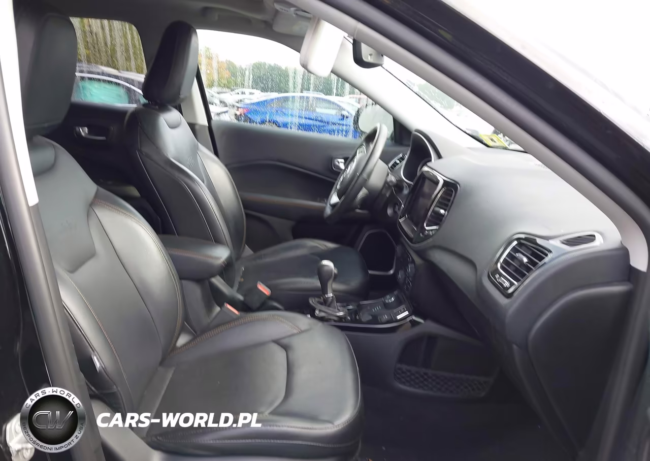 2019 Jeep Compass Limited 4X4 VIN:3C4NJDCB8KT647470 - 5