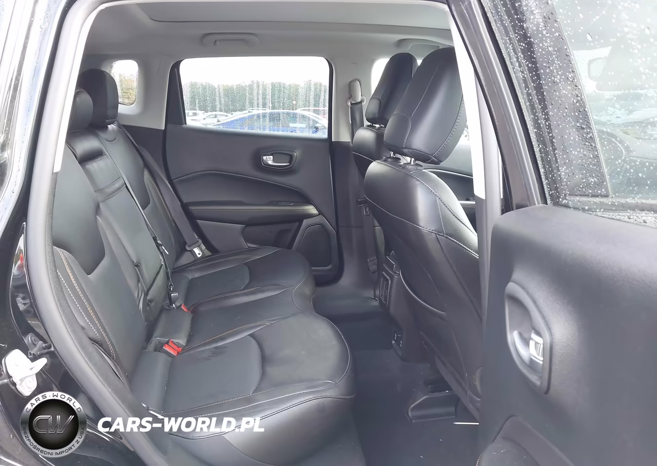 2019 Jeep Compass Limited 4X4 VIN:3C4NJDCB8KT647470 - 8