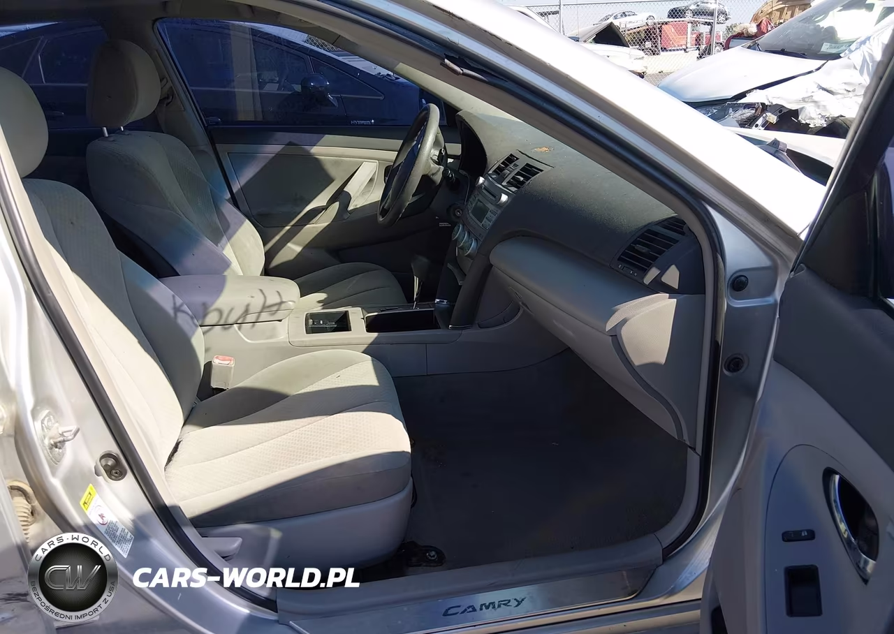 2009 Toyota Camry Le VIN:4T4BE46K99R061560 - 5