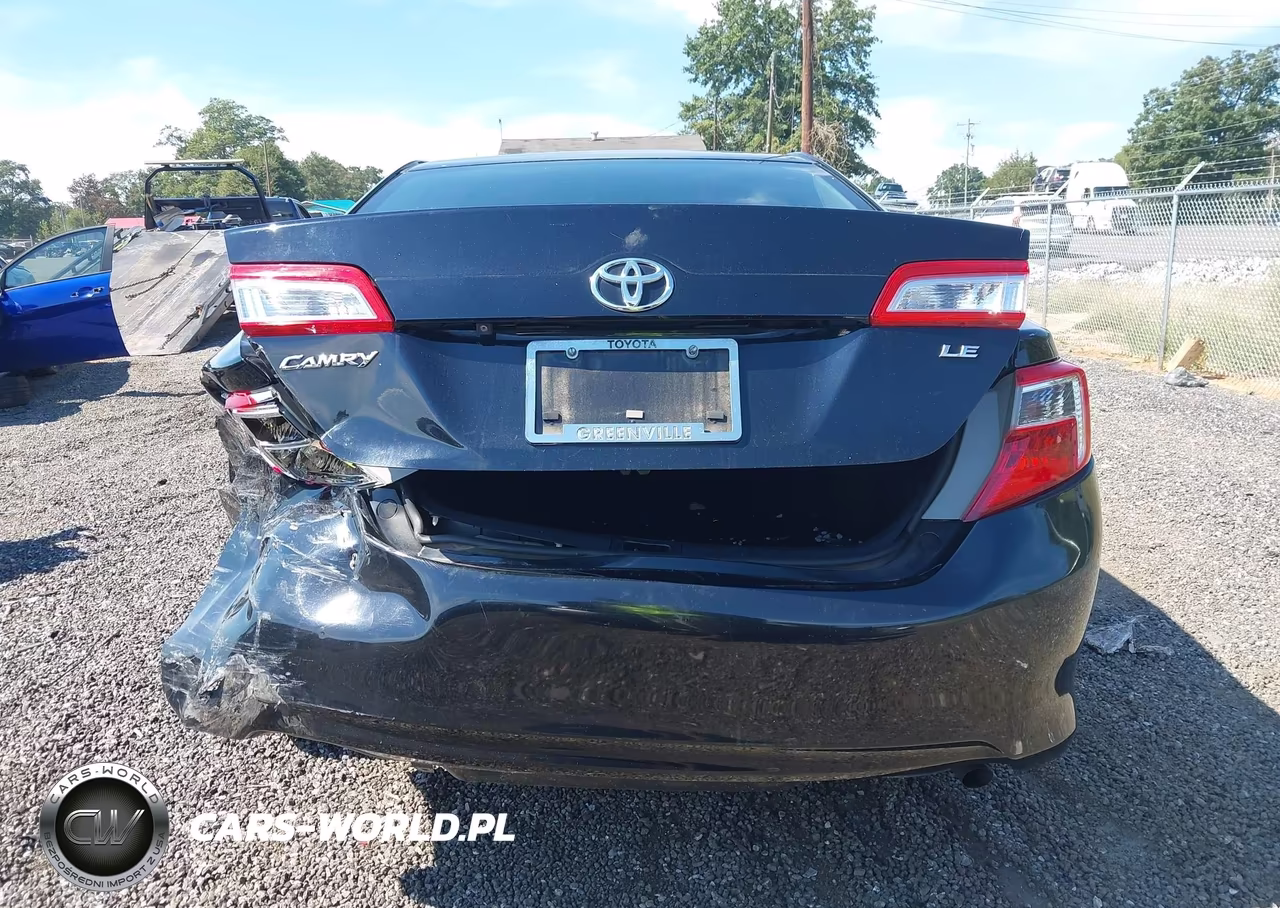 2014 Toyota Camry Le VIN:4T1BF1FK4EU473093 - 16