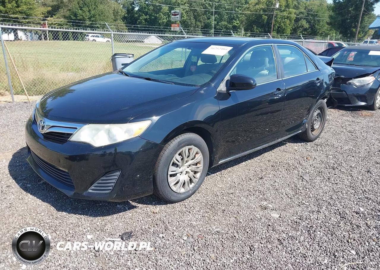 2014 Toyota Camry Le VIN:4T1BF1FK4EU473093 - 2