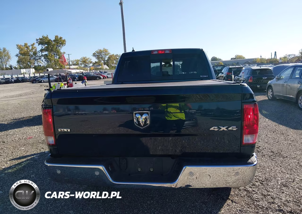 2023 Ram 1500 Classic Slt 4X4 6'4 Box VIN:1C6RR7TTXPS538495 - 16