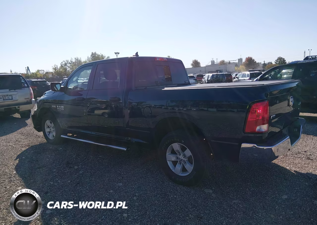2023 Ram 1500 Classic Slt 4X4 6'4 Box VIN:1C6RR7TTXPS538495 - 3