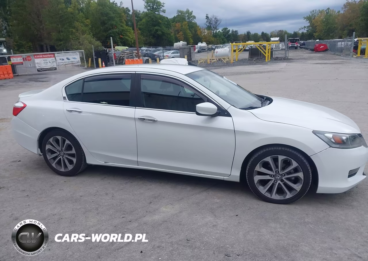 2014 Honda Accord Sport VIN:1HGCR2F53EA115034 - 13