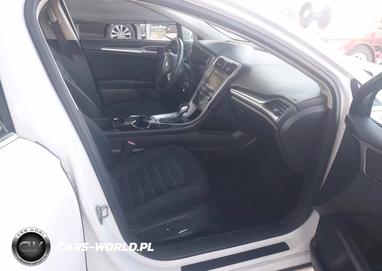 2016 Ford Fusion Se VIN:3FA6P0H75GR336282 - 5
