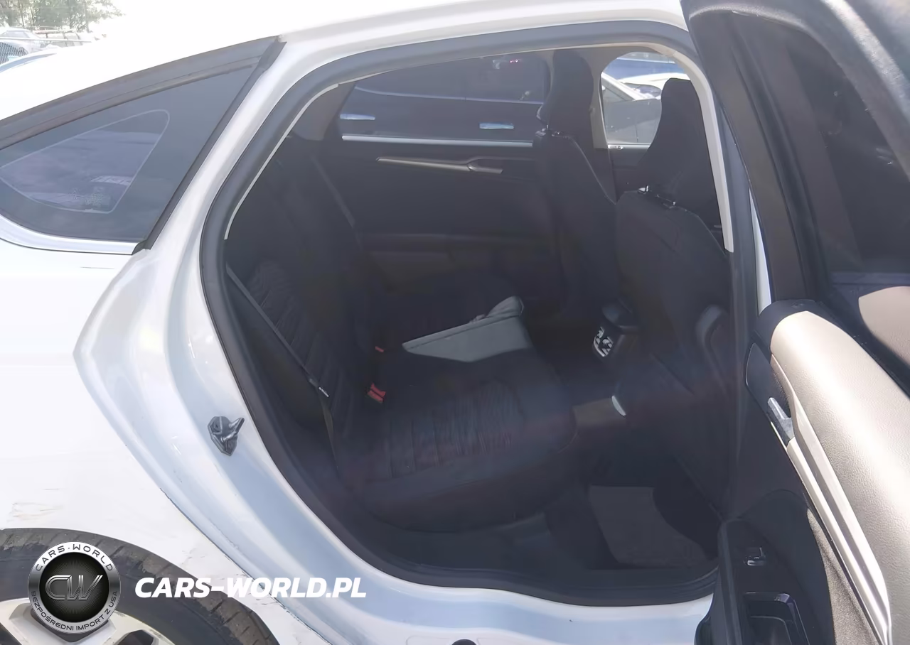 2016 Ford Fusion Se VIN:3FA6P0H75GR336282 - 8