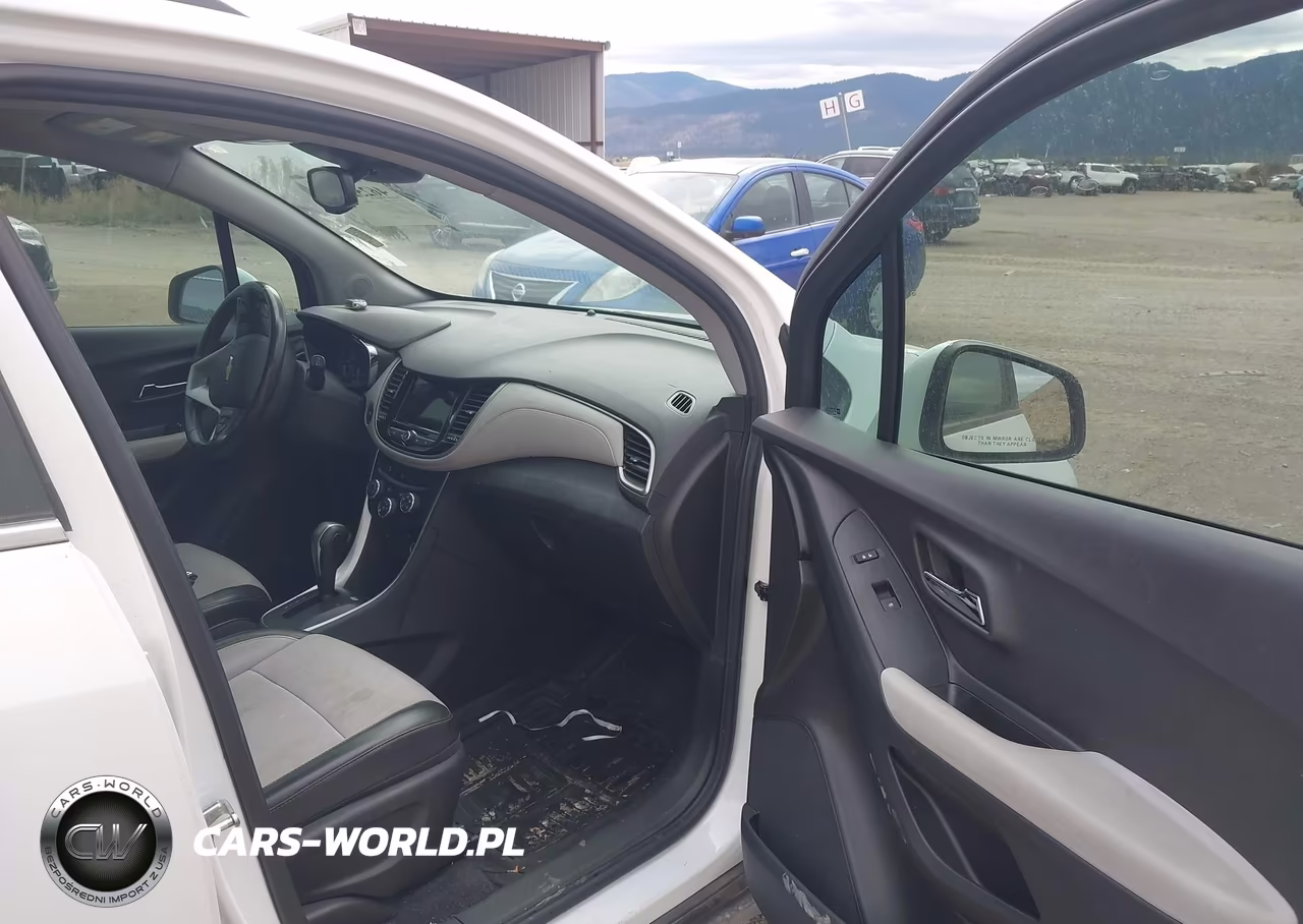 2019 Chevrolet Trax Lt VIN:3GNCJLSB5KL388401 - 5
