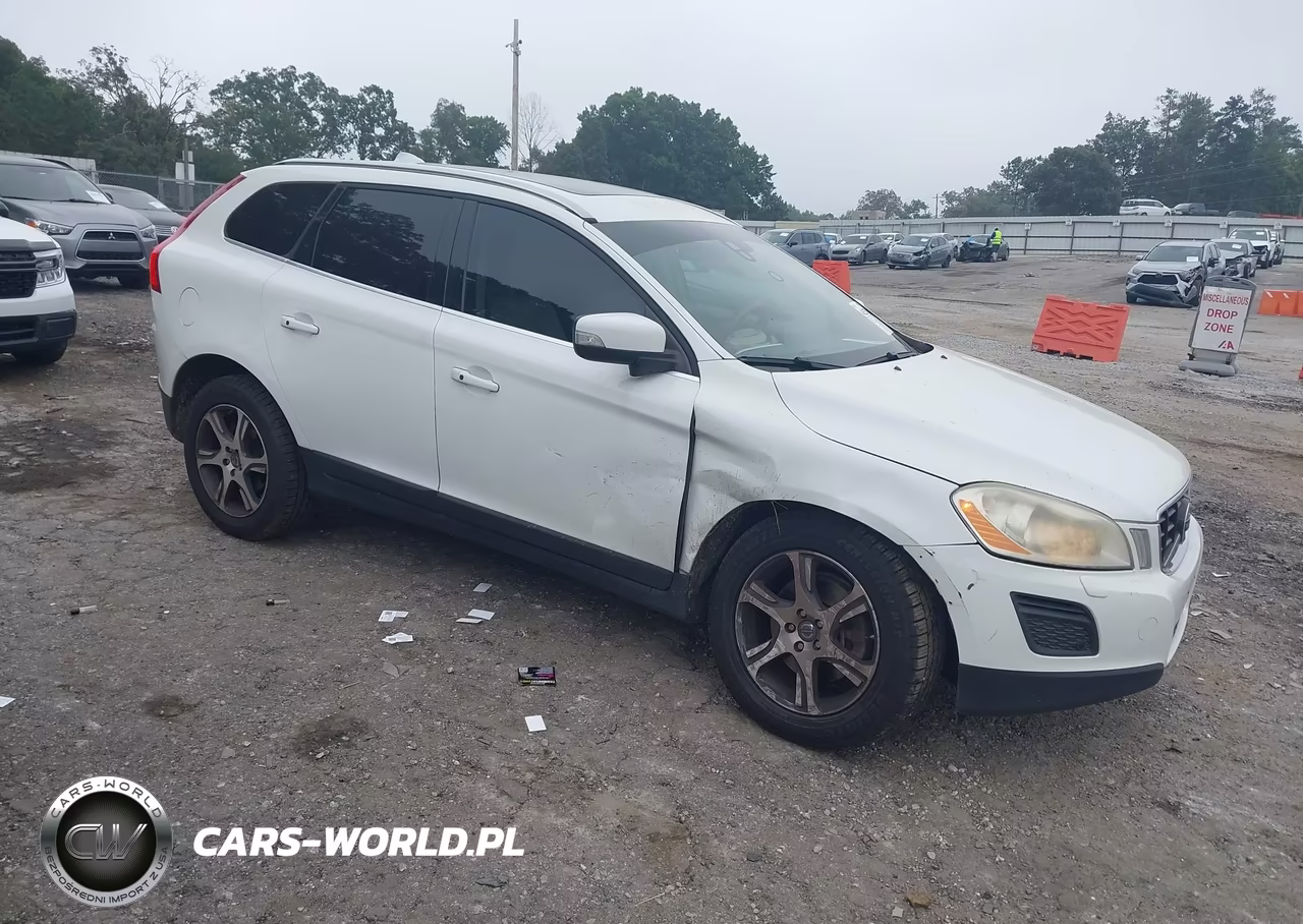 2011 Volvo Xc60 T6-T6 R-Design