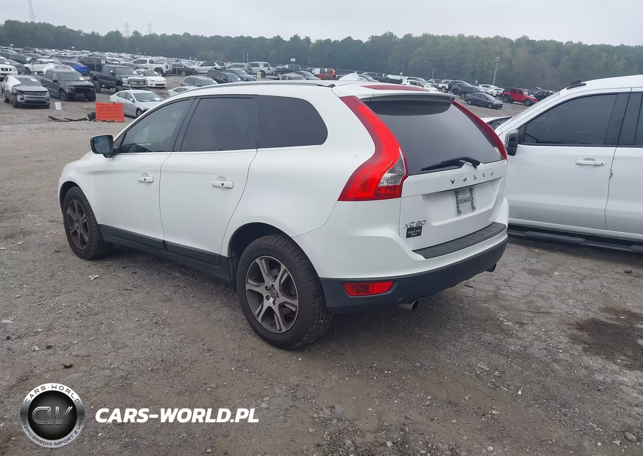 2011 Volvo Xc60 T6-T6 R-Design VIN:YV4902DZ9B2195225 - 3