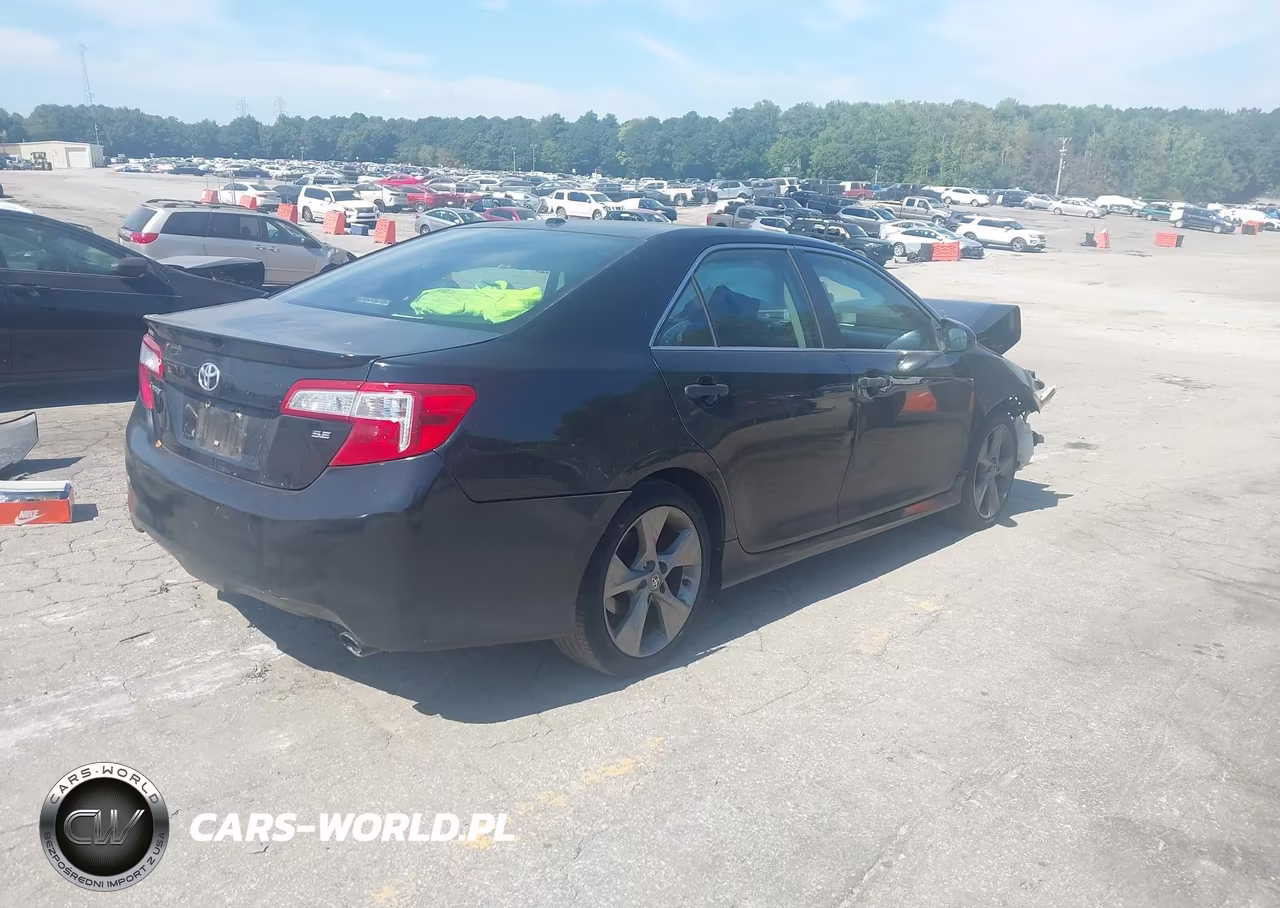 2012 Toyota Camry Se Limited Edition VIN:4T1BF1FK3CU200692 - 4
