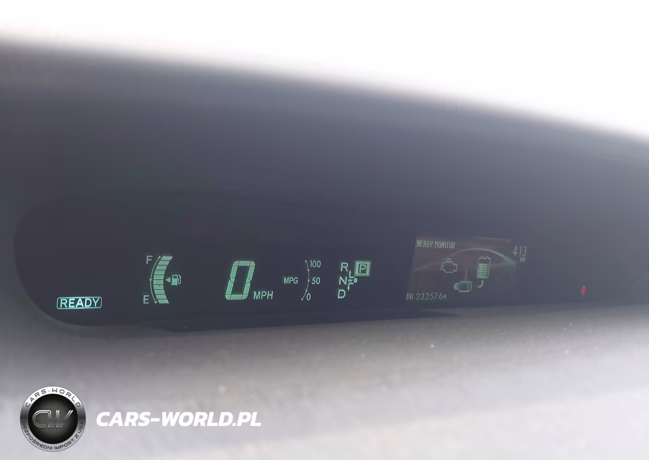2015 Toyota Prius Two VIN:JTDKN3DU4F1928552 - 7