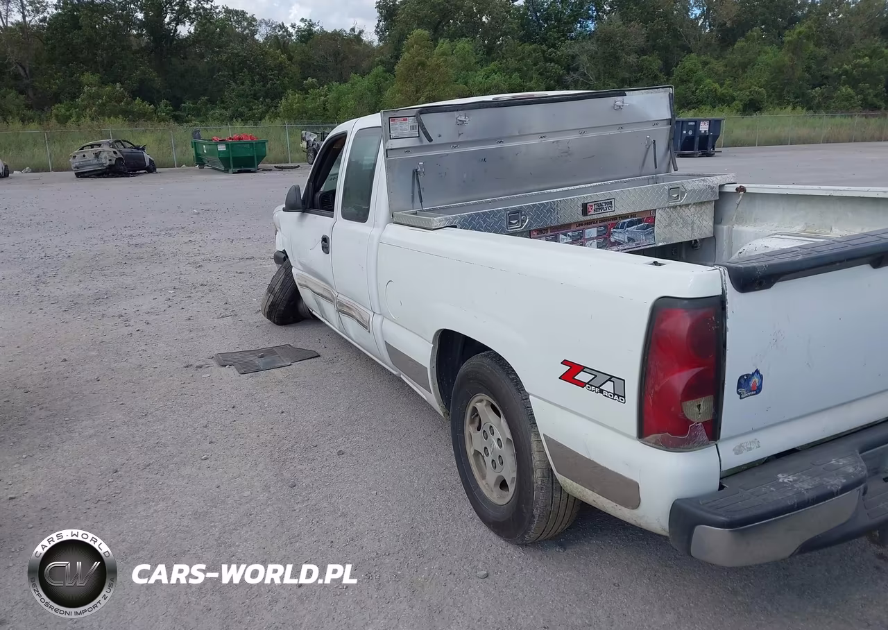 2004 Chevrolet Silverado 1500 Ls VIN:2GCEC19T941337891 - 3